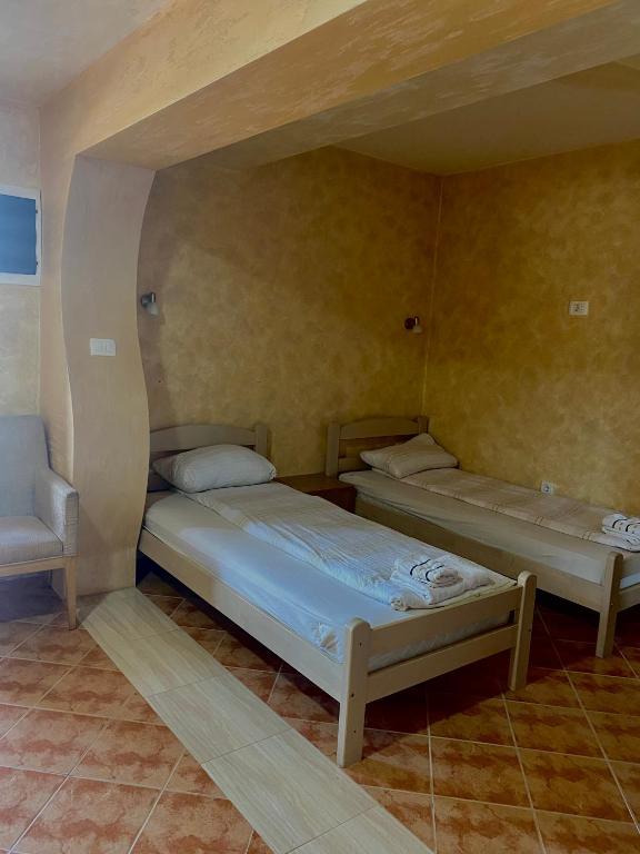 Apartments & Camp Stanišić - Appartement