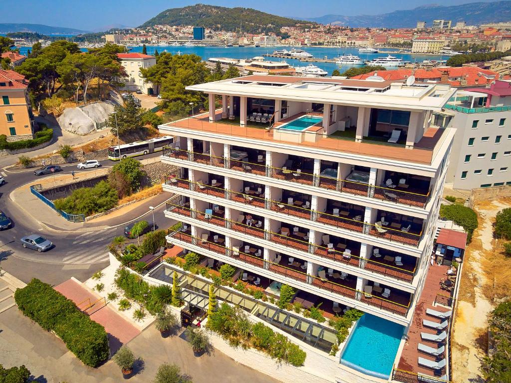 Příroda nedaleko hotelu