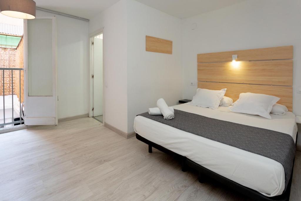 Hostal Easy Sants