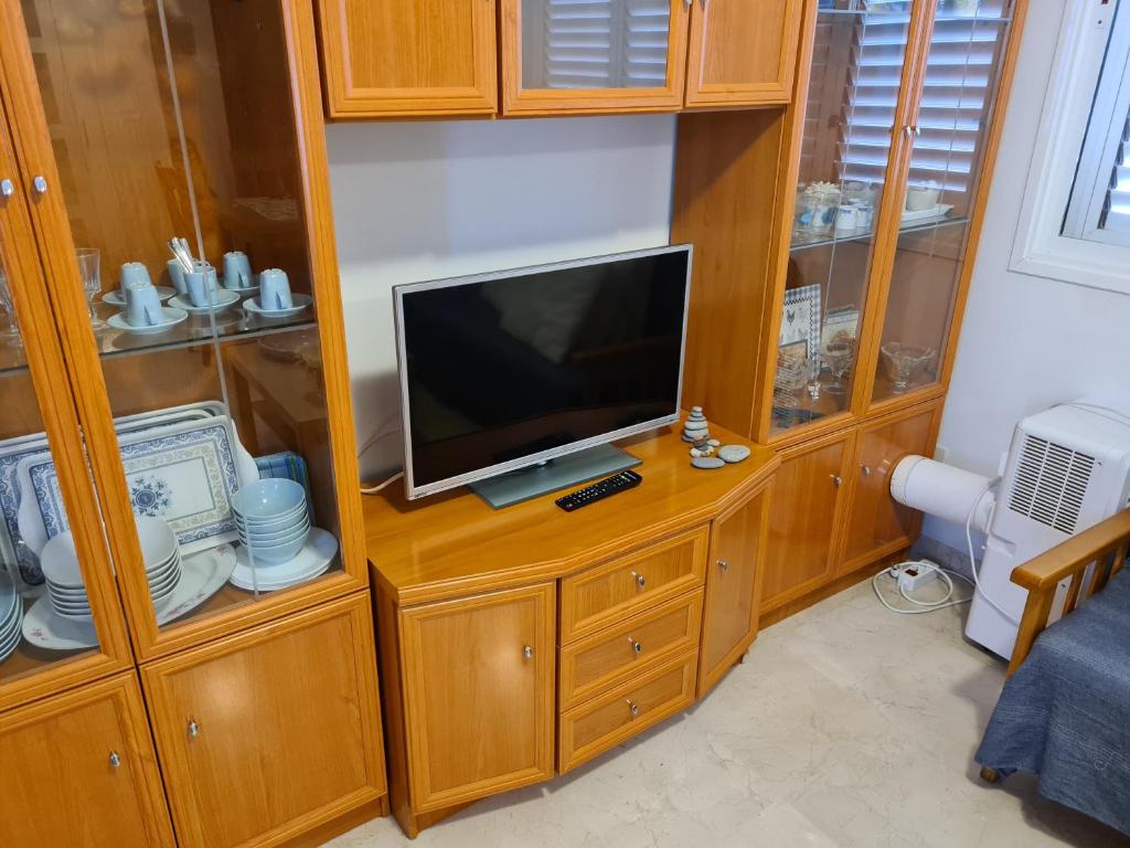 TV a/nebo společenská místnost v ubytování Apartamento San Sebastián de la Gomera