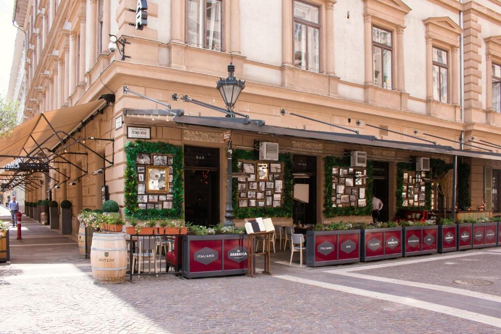 Budova, v ktorej sa apartmán nachádza