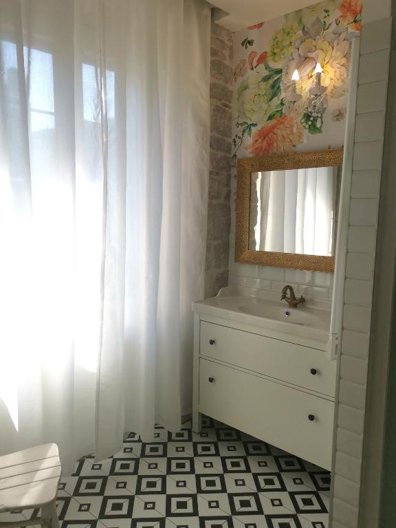 L&L Rooms Royal - 18