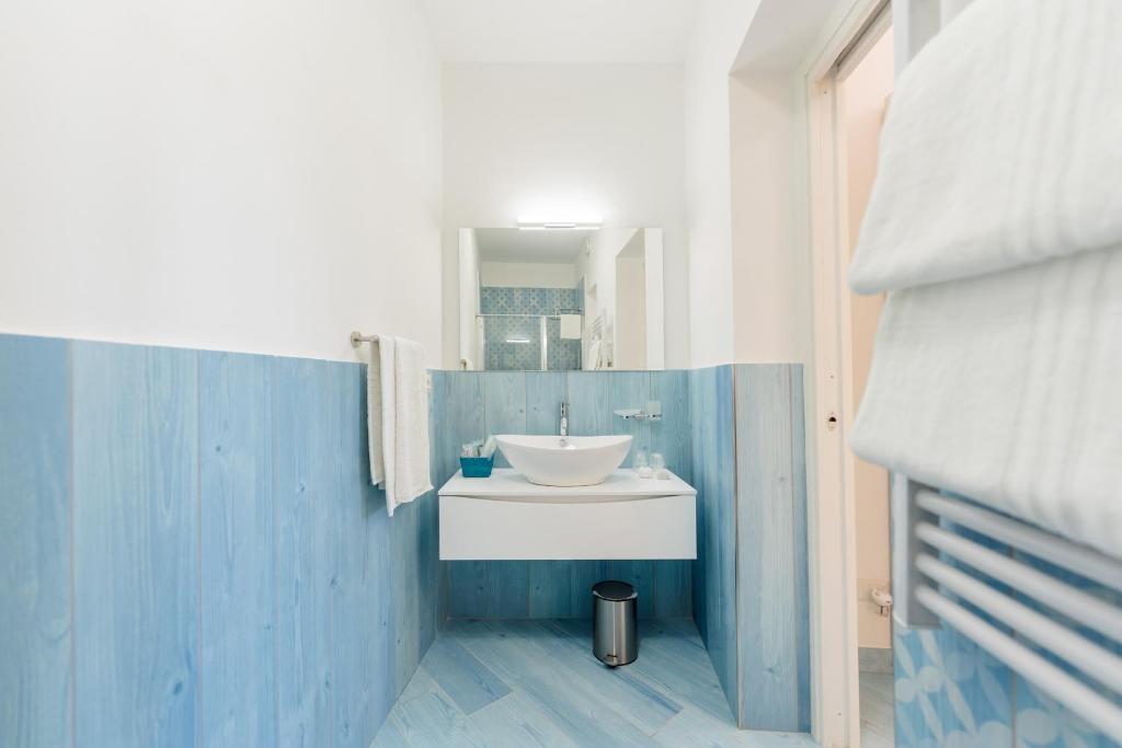 Koupelna v ubytování Poseidonia Rooms