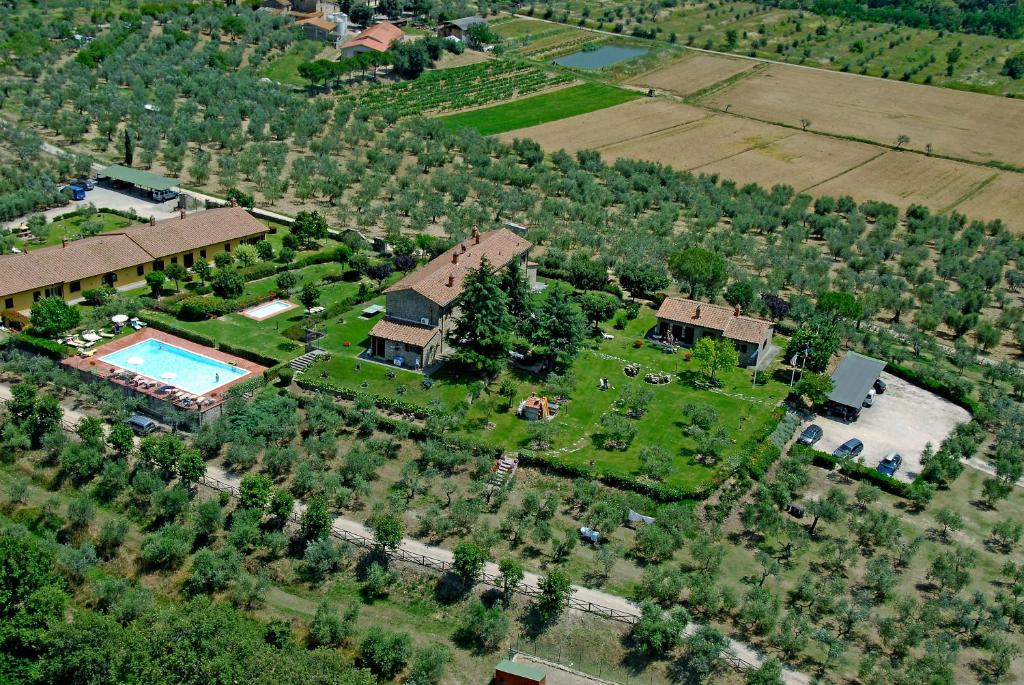 The swimming pool at or close to Agriturismo Cortoreggio