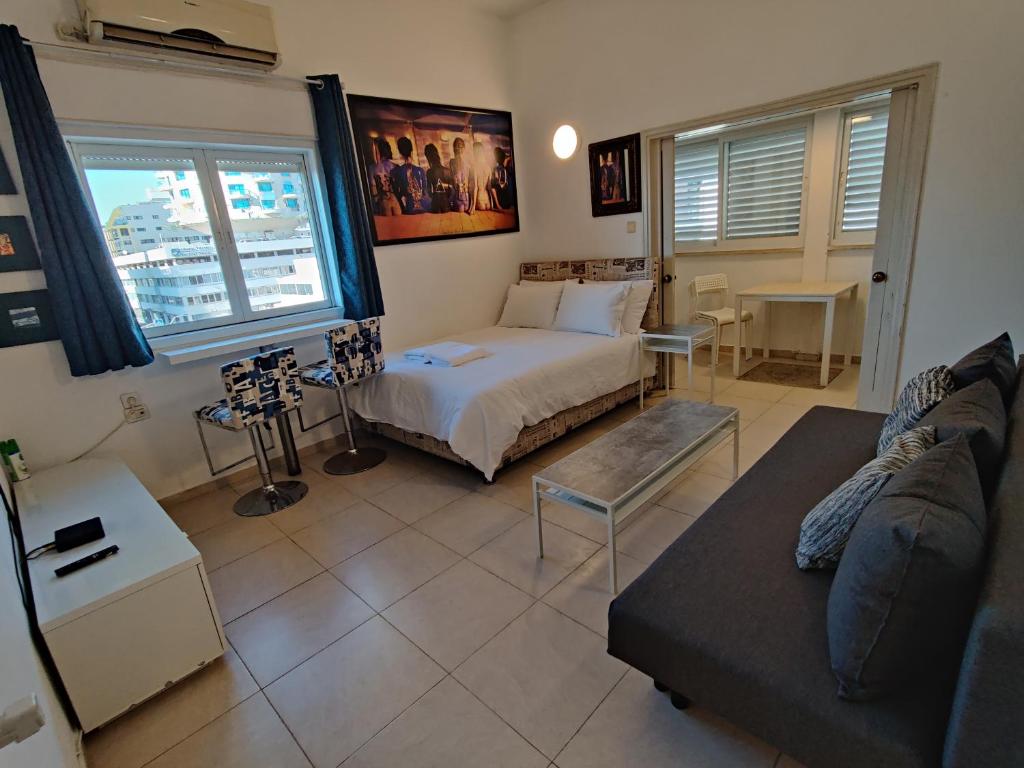 Central Stay TLV Beachfront - Estudio De Apartamento Con Vista Al Mar