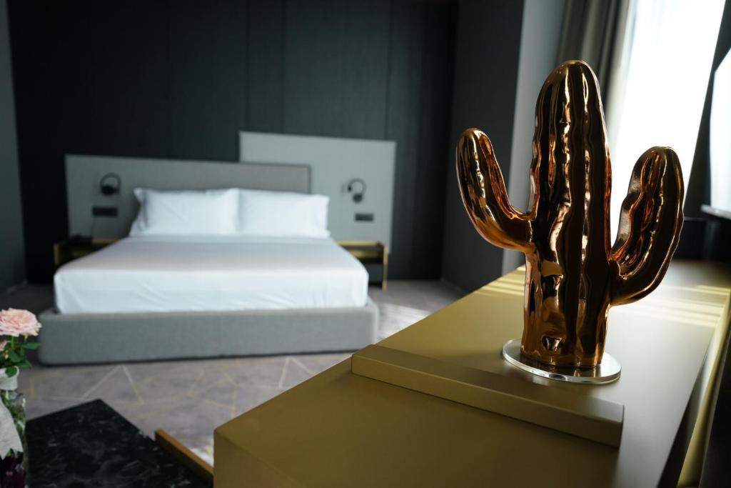The Central View Boutique Hotel - Image 9