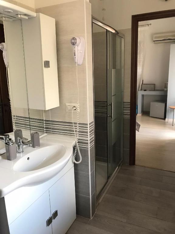 Koupelna v ubytování Bella Vita Guesthouse -parcheggio privato interno