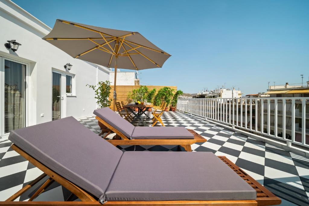 Balkón alebo terasa v ubytovaní Luxurious Apartment with Big Sea View Terrace - Central Location
