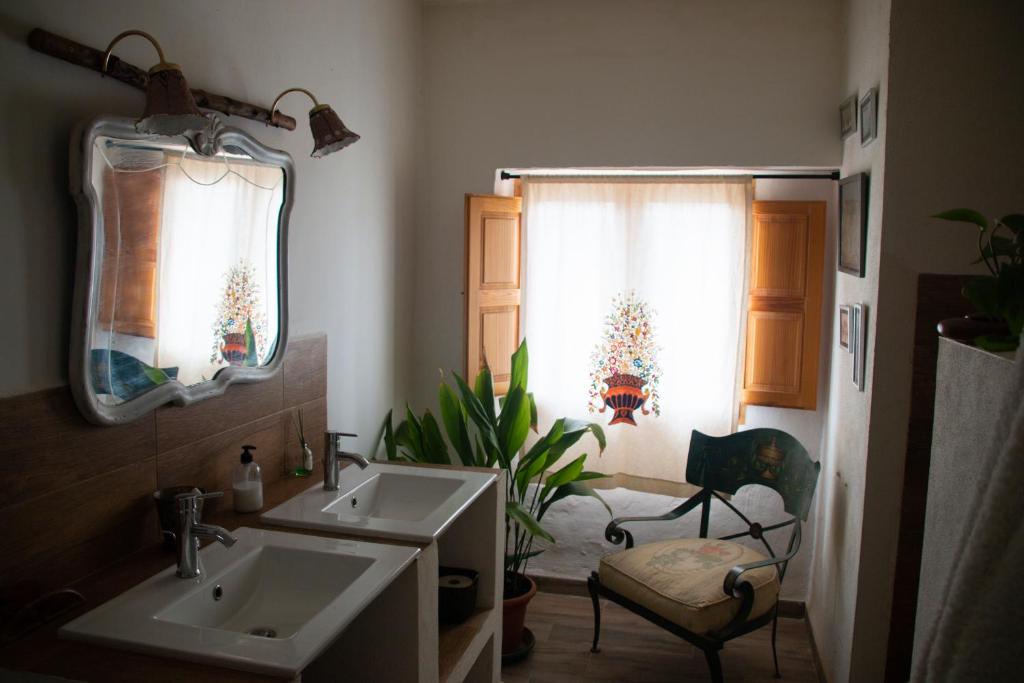 Photo from El Carmen in Ribera Alta, Andalucía, Spain