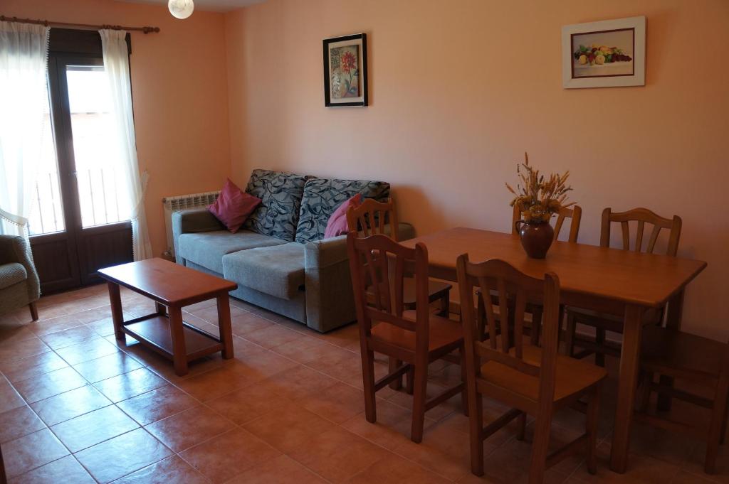 Posedenie v ubytovaní APARTAMENTOS LAS ERAS