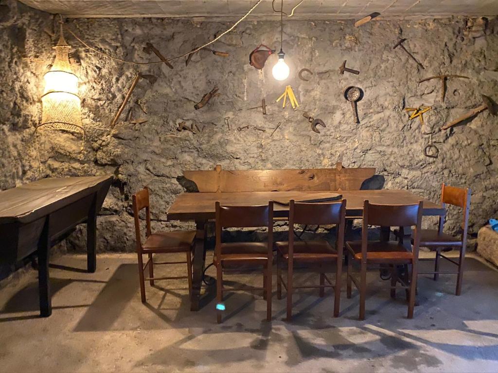 Posedenie v ubytovaní Apartamento rural Meaus