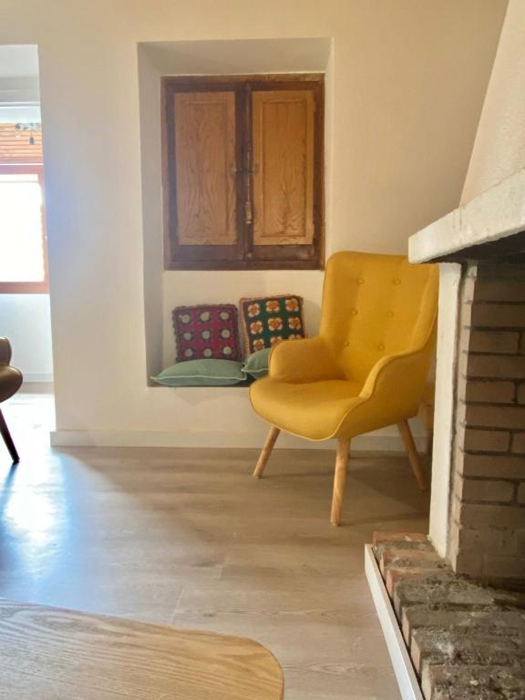 Posedenie v ubytovaní Apartamento rural Meaus