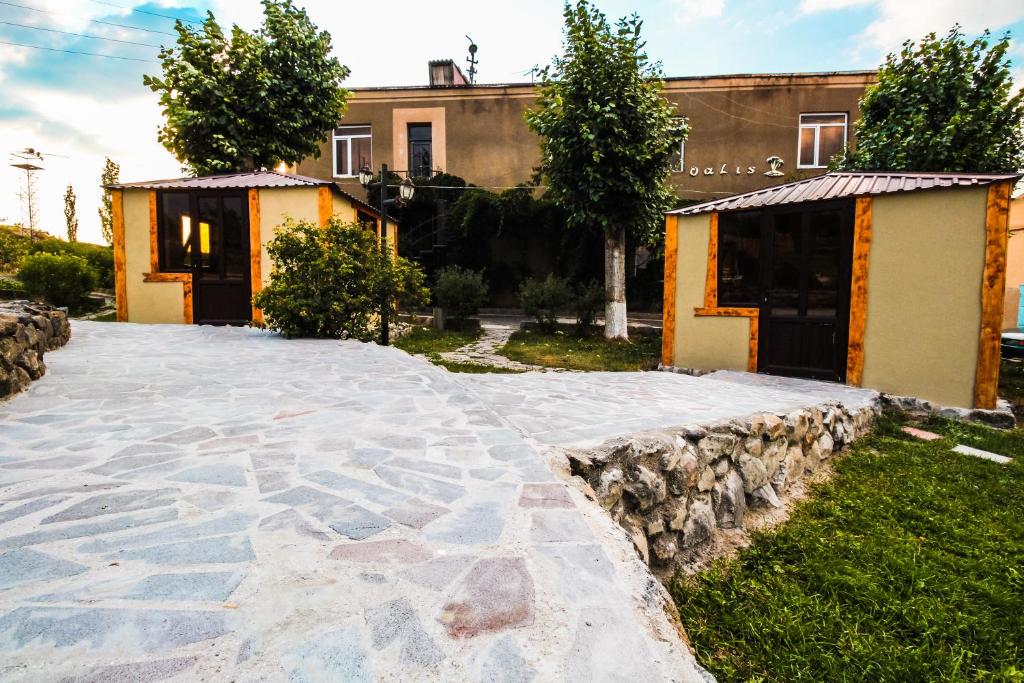 Budova, kde se hotel nachází