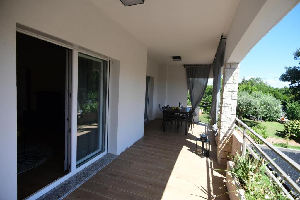 Balkón nebo terasa v ubytování Luxury Apartment Vabriga