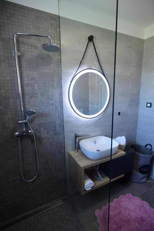 Koupelna v ubytování Luxury Apartment Vabriga