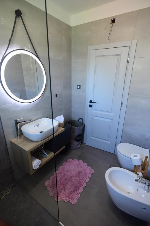Koupelna v ubytování Luxury Apartment Vabriga