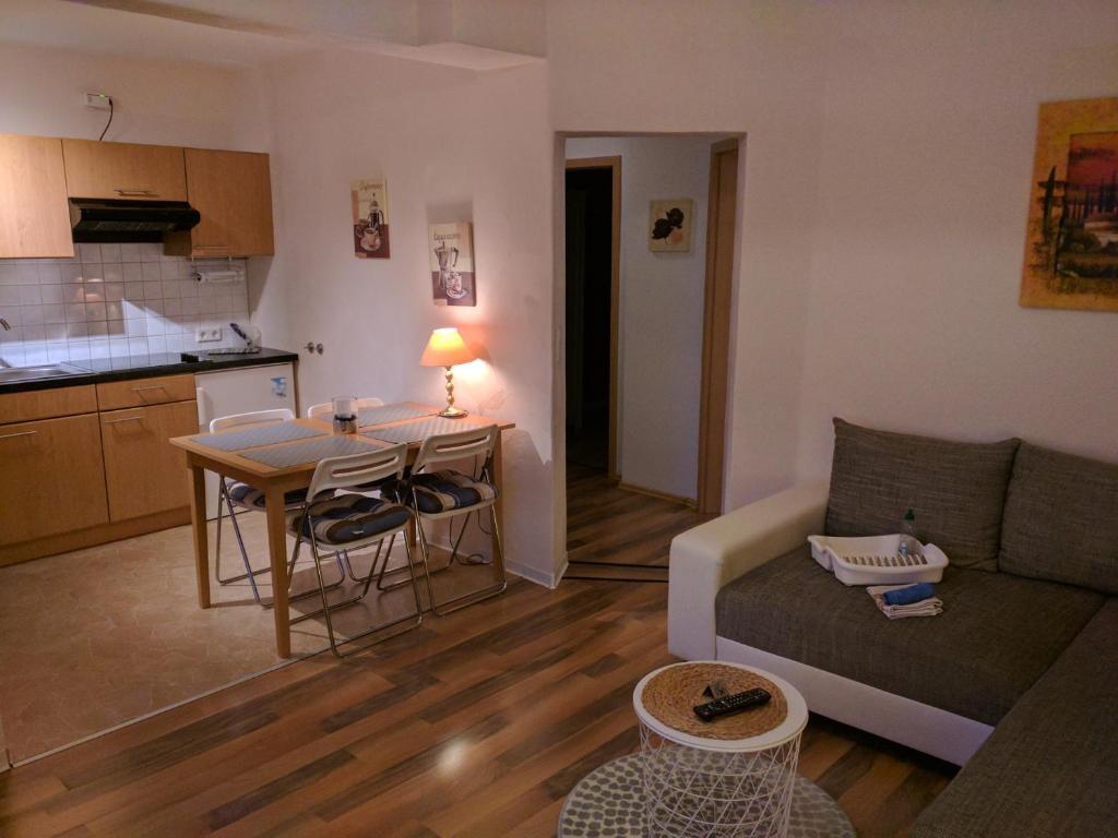 Haus Bahlo - Ferienwohnungen - Appartement Avec Balcon