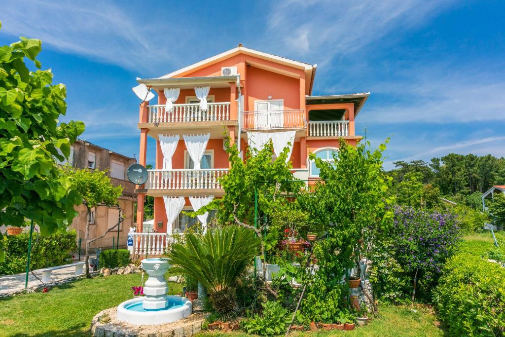 Zahrada ubytování Apartments Lino