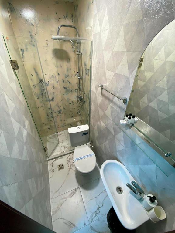 Un baño de Apartments HAN Alifakovac-Sarajevo