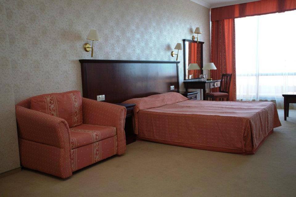 Twin Room with Balcony