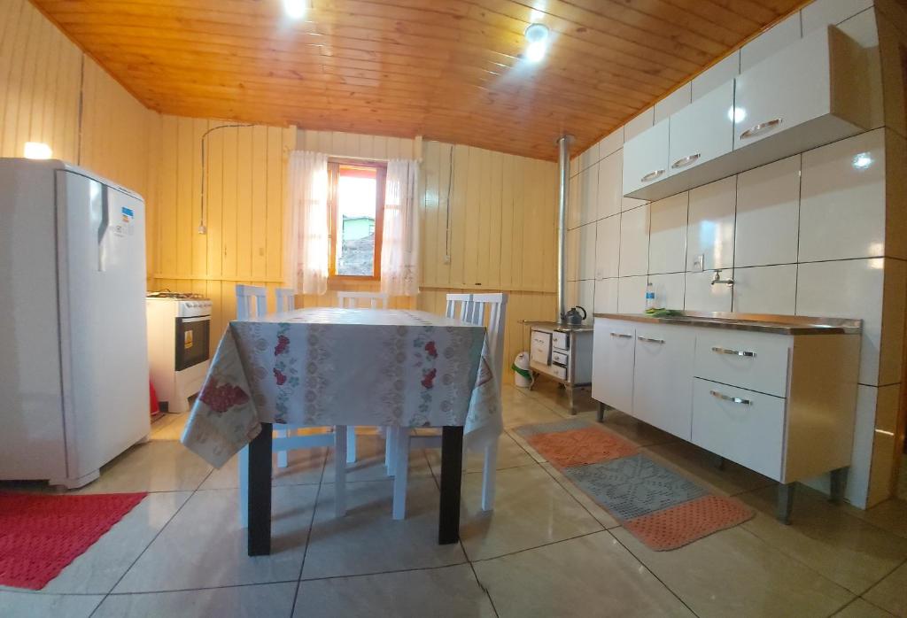 Alto da Montanha - Two-Bedroom House