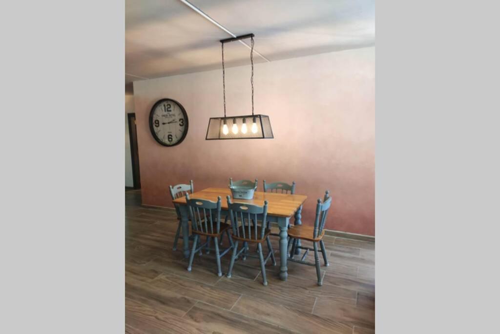 Foto dalla galleria di REBAK PLACE- A Bright & charming getaway a Marsaskala
