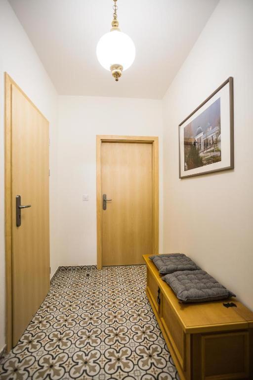 Zdjęcie z galerii obiektu Apartman Karlovarská w Mariańskich Łaźniach