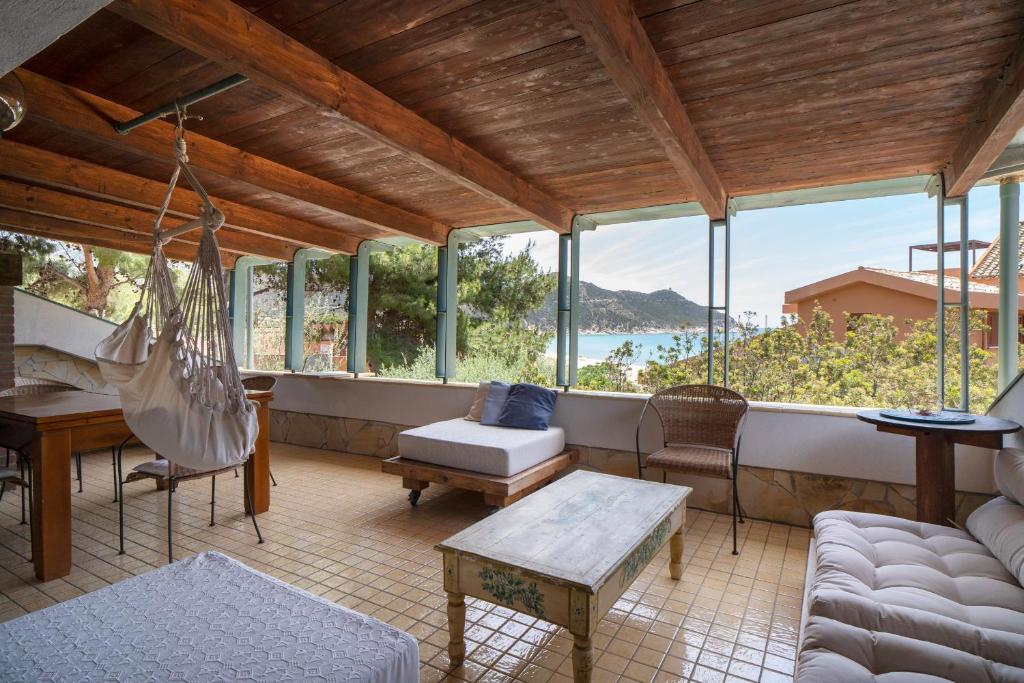 Attico Panoramico Ca Rina a Solanas - Vista Mare Unica