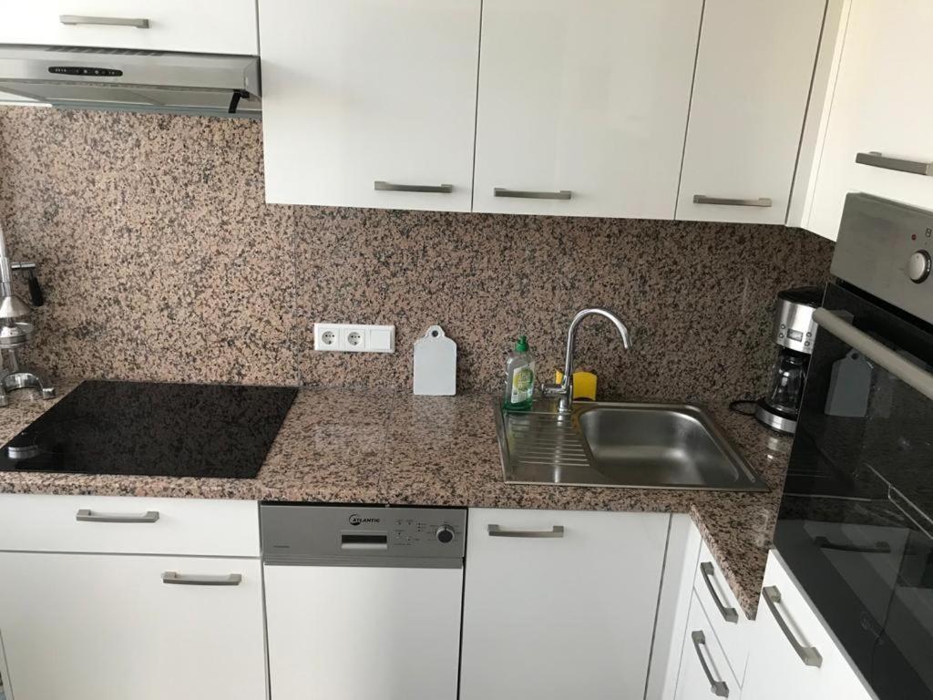 Kuchyň nebo kuchyňský kout v ubytování Haus-Pfoertner