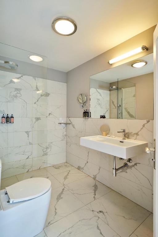 Hotel Monopol - Central Station - Resim 2