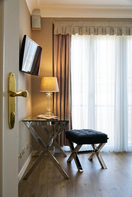 Hotel Monopol - Central Station - Resim 12