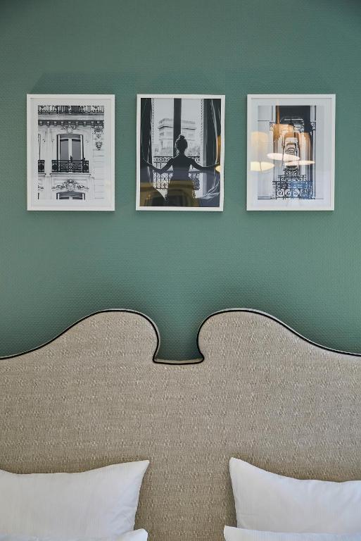 
Deluxe Double or Twin Room - Minibar drinks free of charge
