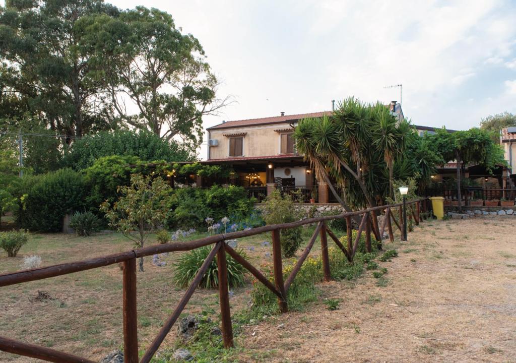Ogród w obiekcie Il Sorgituro - Agriturismo