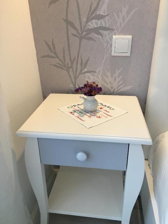 ÍSIS Guest House - 8