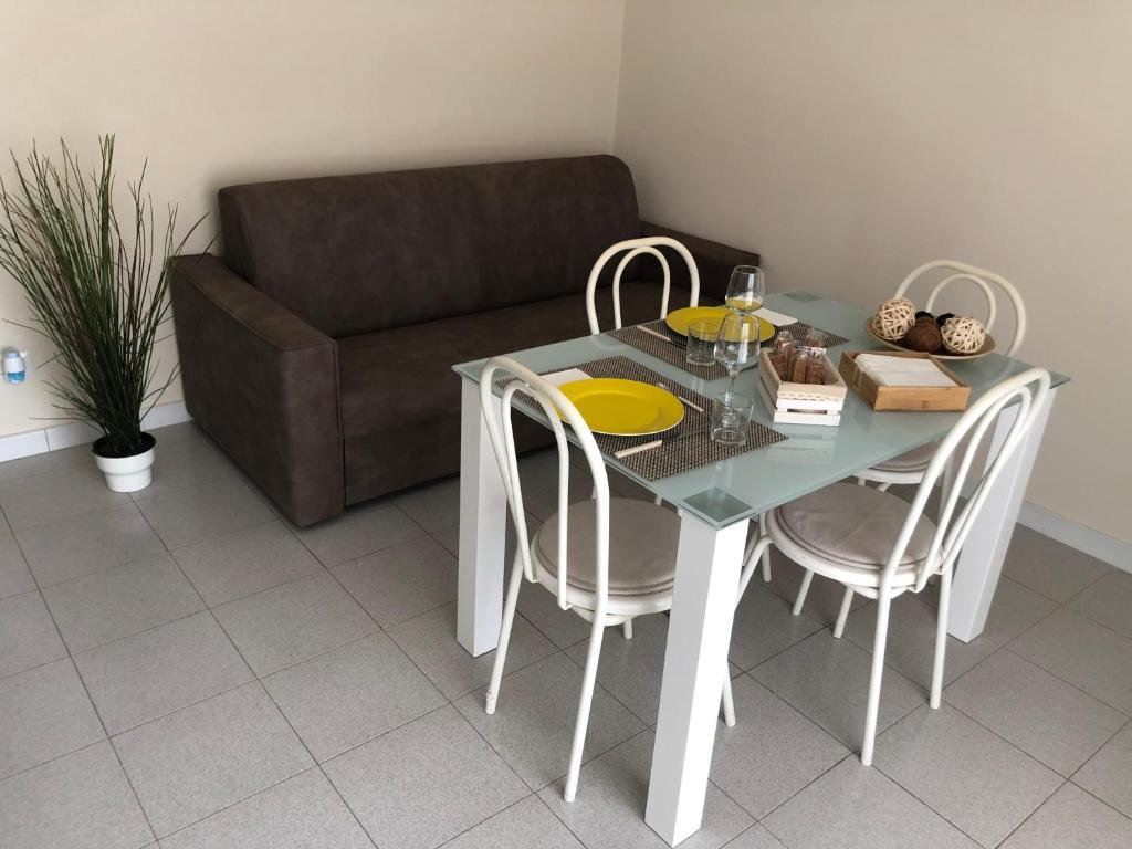 Posezení v ubytování Cuc Apartment