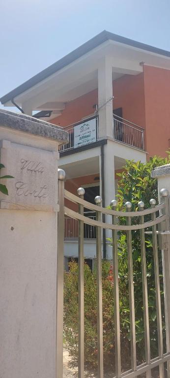 Villa Corte at Via Roma - Apartments with a View - Housity