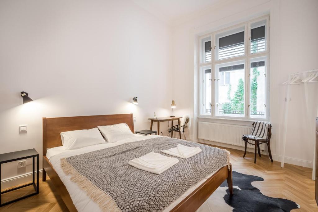 Fotografie z fotogalerie ubytování BpR Scandi Home - designer apt at Király street with AC v Budapešti