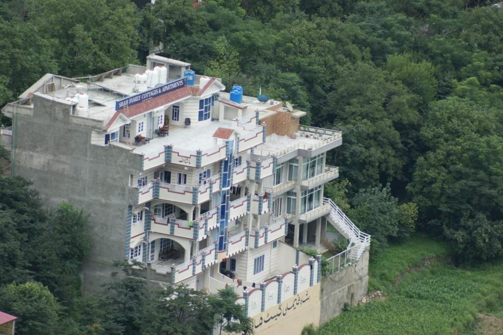 Shah Family Guest House - Housity