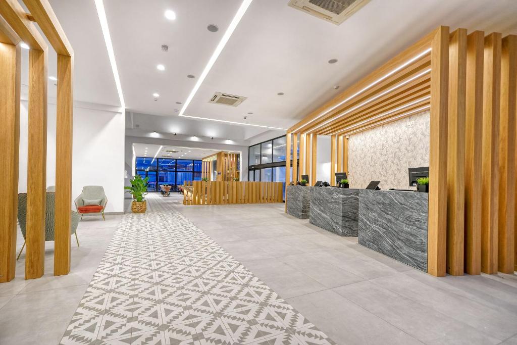 The lobby or reception area at Broncemar Beach Suites