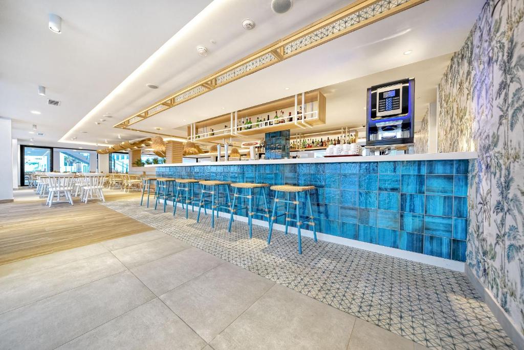 Kép Broncemar Beach Suites szállásáról Caleta De Fustéban a galériában