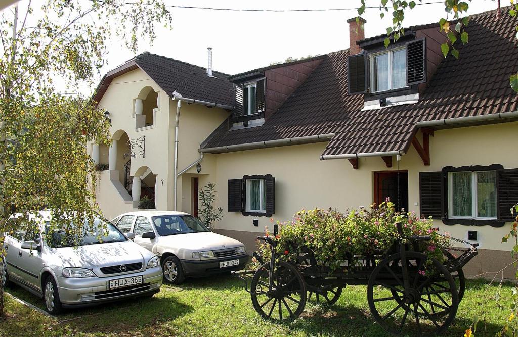 Budova, kde se prázdninový areál nachází