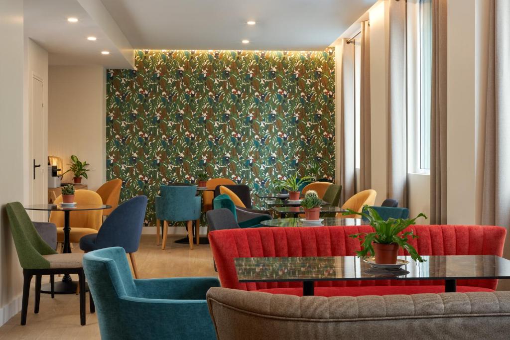 Hotel Apolonia Paris Montmartre; Sure Hotel Collection by Best Western - Resim 39