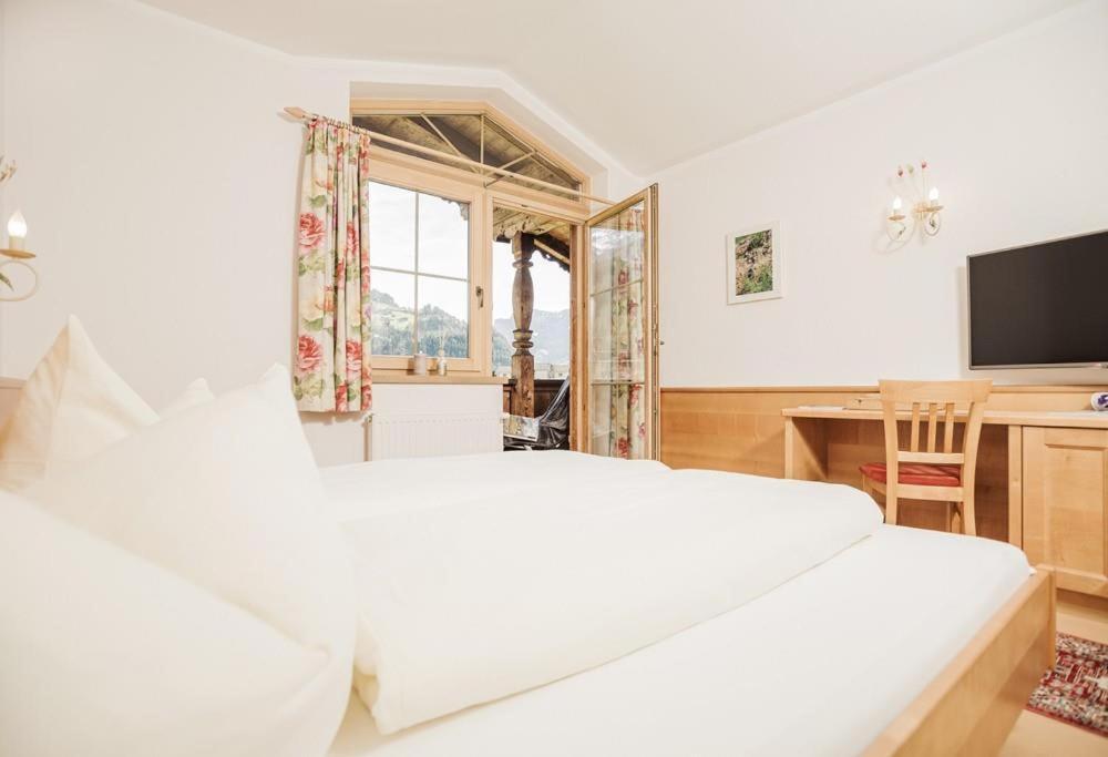 Kép Wohlfühl Ferien-Heim Aparthotel 4 Sterne szállásáról Zell am Zillerben a galériában