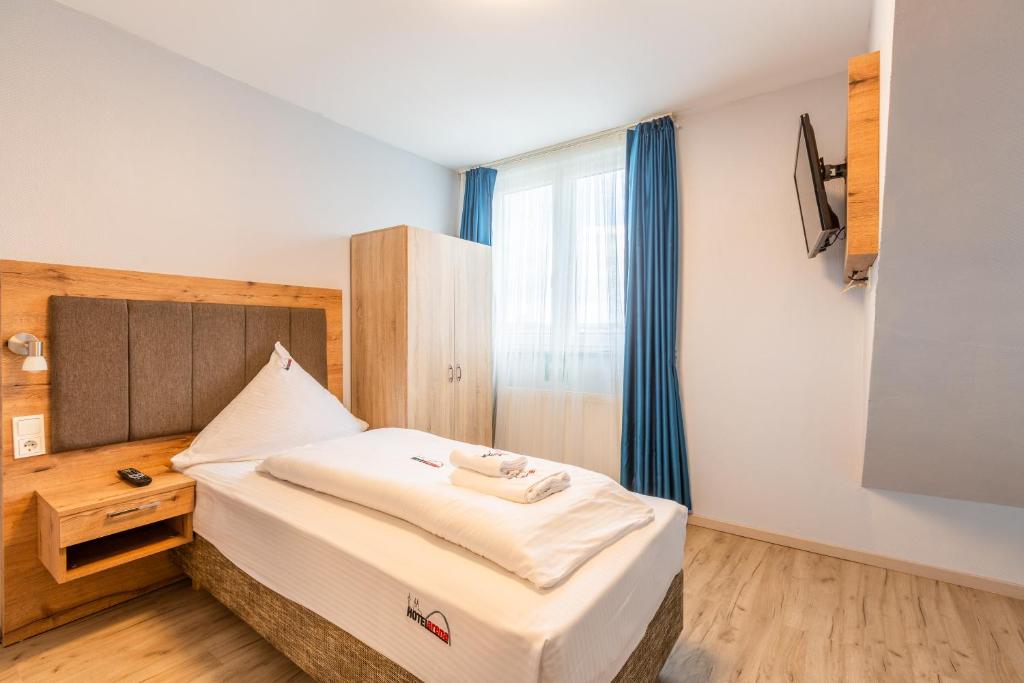 
Standard Single Room
