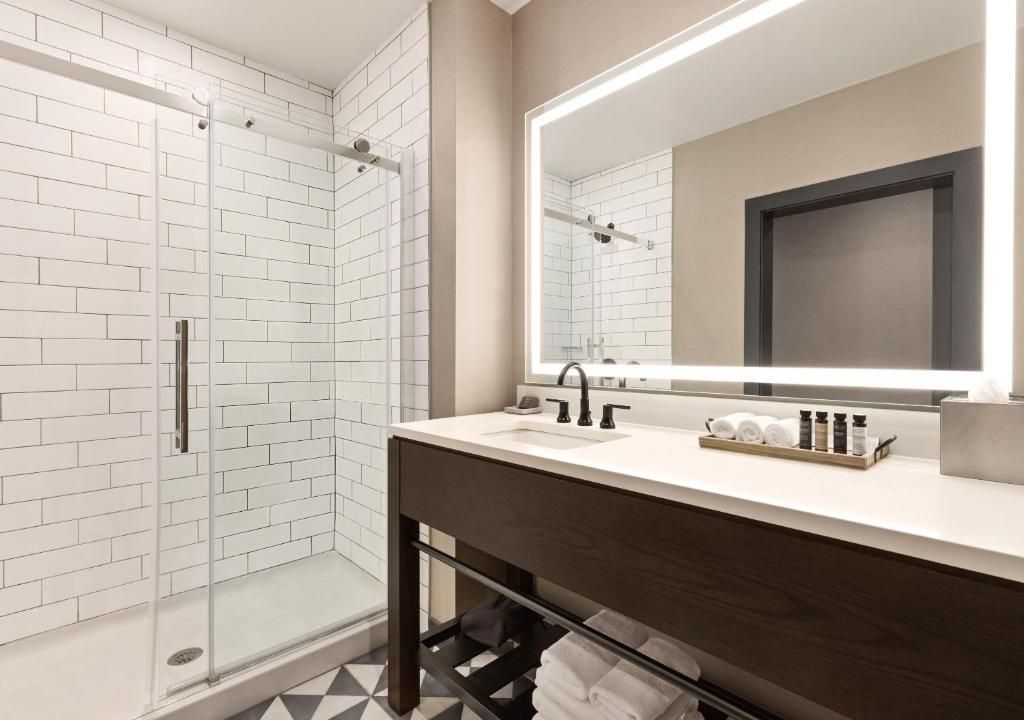 Origin Red Rocks, a Wyndham Hotel - King Corner Suite - Non-fumeur
