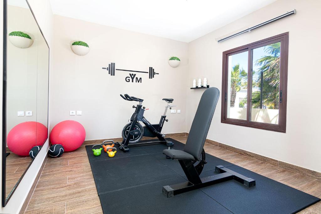 Fitness centrum a/nebo fitness zařízení v ubytování Vitalclass Lanzarote Resort