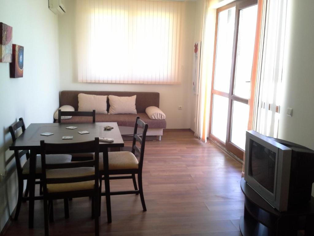 Oasis Beach Apartments Kamchia - Apartamento De Dos Dormitorios (4 Adultos)