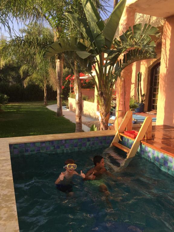 Πισίνα στο ή κοντά στο Hajrienne guest house