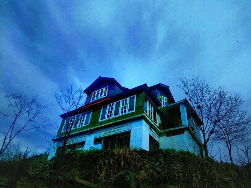 The Jungle Inn Resort & Restaurant - Housity