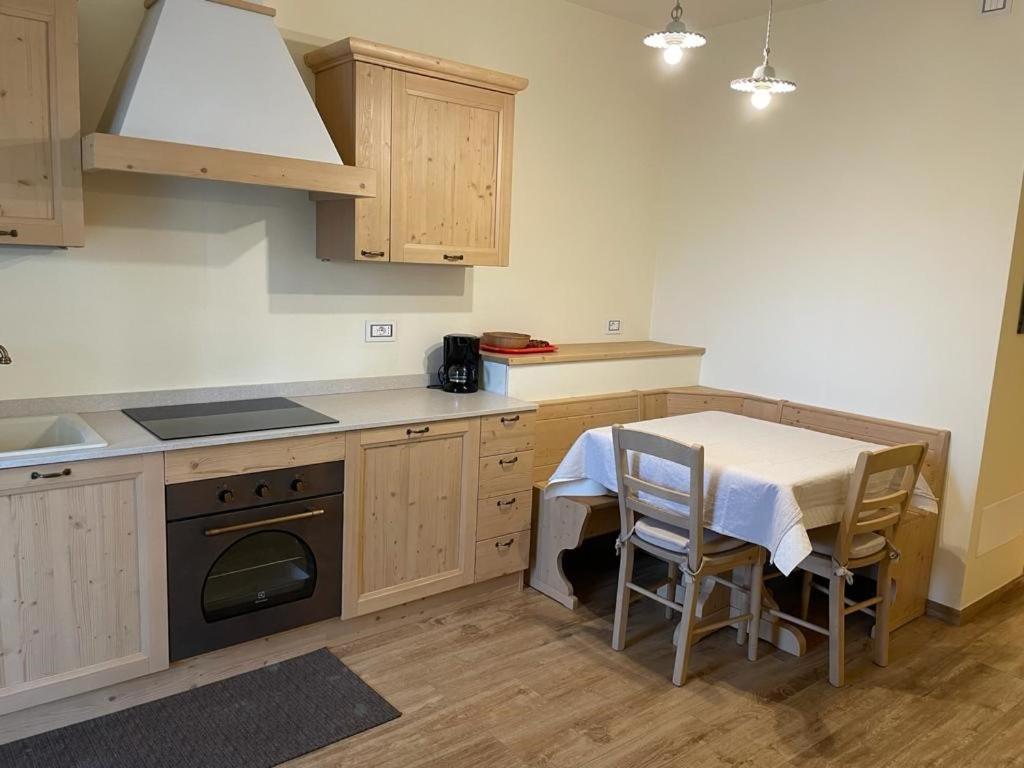 Kuchyň nebo kuchyňský kout v ubytování Residence Elettra